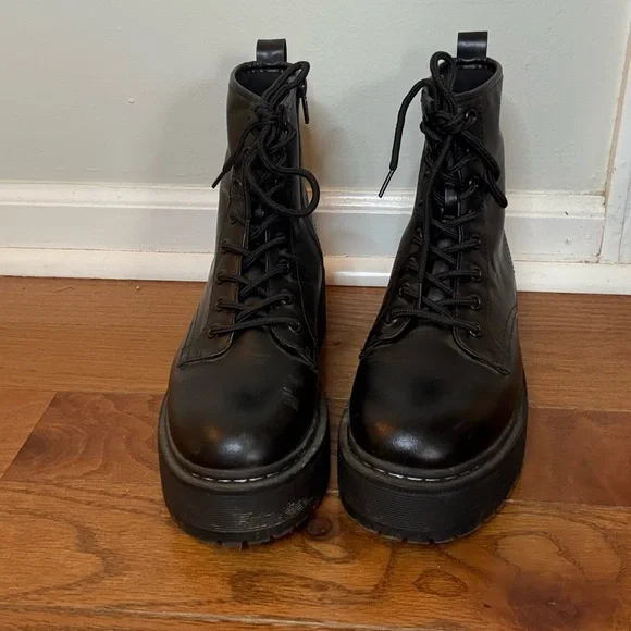 A New Day Black Platform Combat Boots - Picture 5 of 9